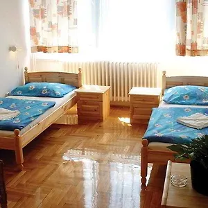 ellenőrizze a rendelkezésre állást